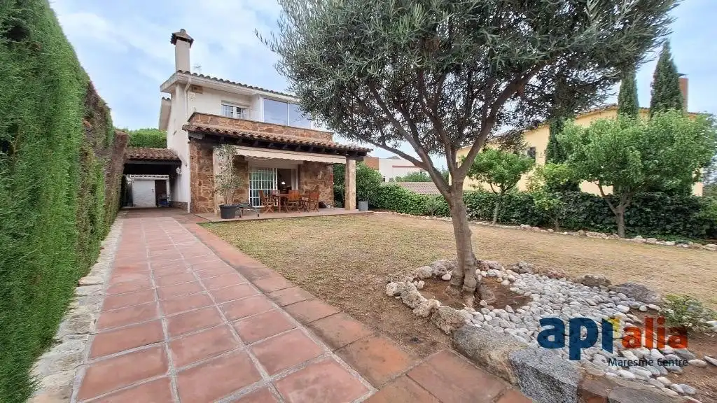 Villa con giardino in vendita a Vilassar de Dalt, imagen 3