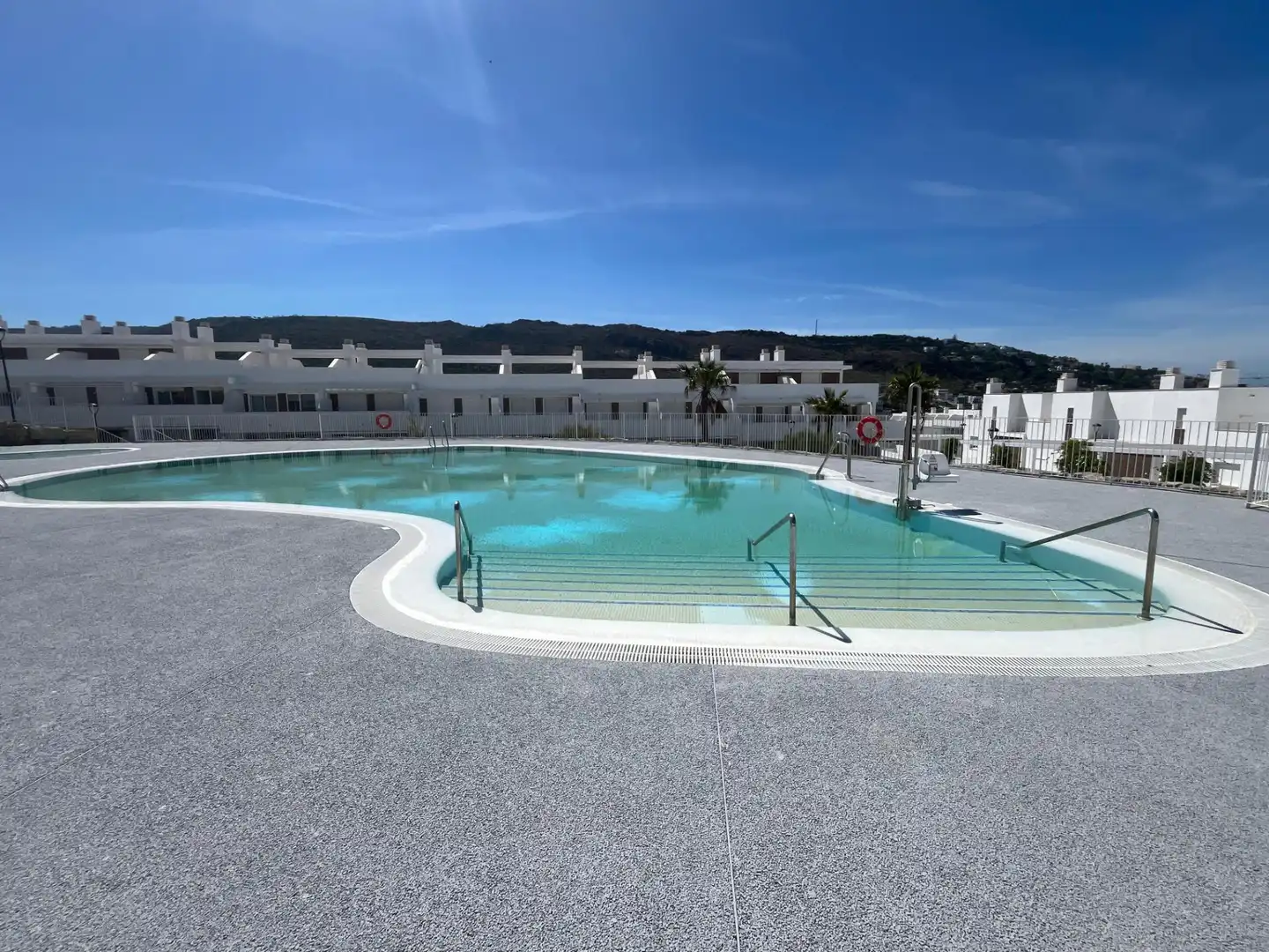 Piscina de Apartamento en venta en Zahara de los Atunes con Terraza, Trastero y Balcón