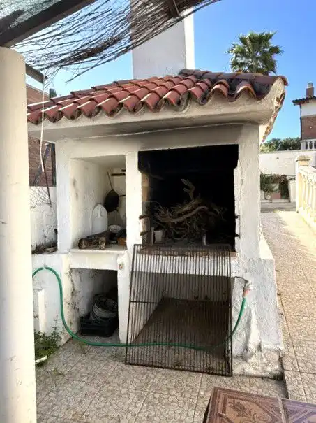 Cocina de Casa o chalet en venta en Vilanova i la Geltrú con Calefacción y Terraza