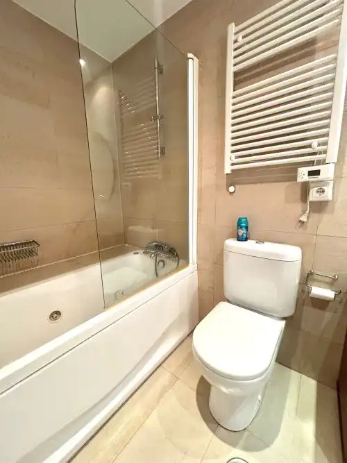Bathroom of Flat for rent in Chamberí
