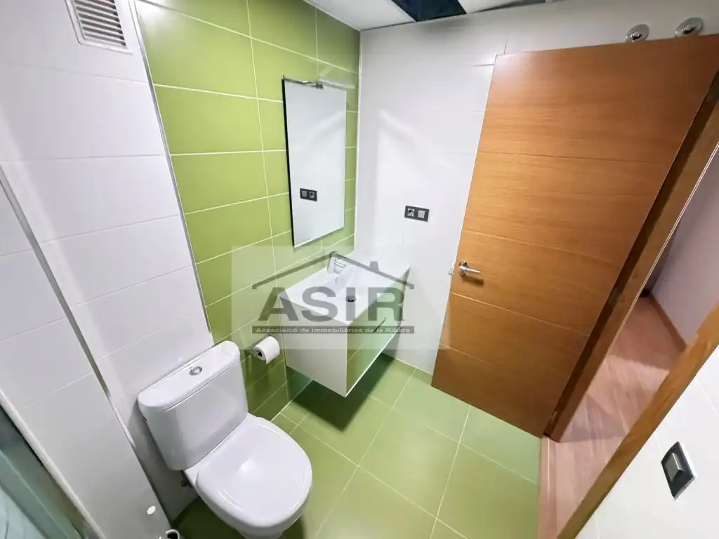 Bathroom of Flat for rent in Alzira  with Air Conditioner