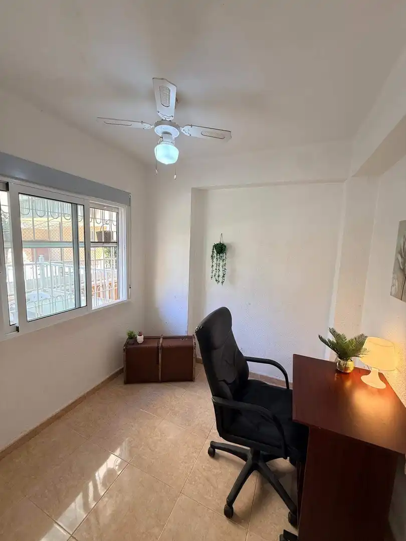 Wohnung zum Verkauf in Santa Pola mit Terrasse, Möbliert und Balkon