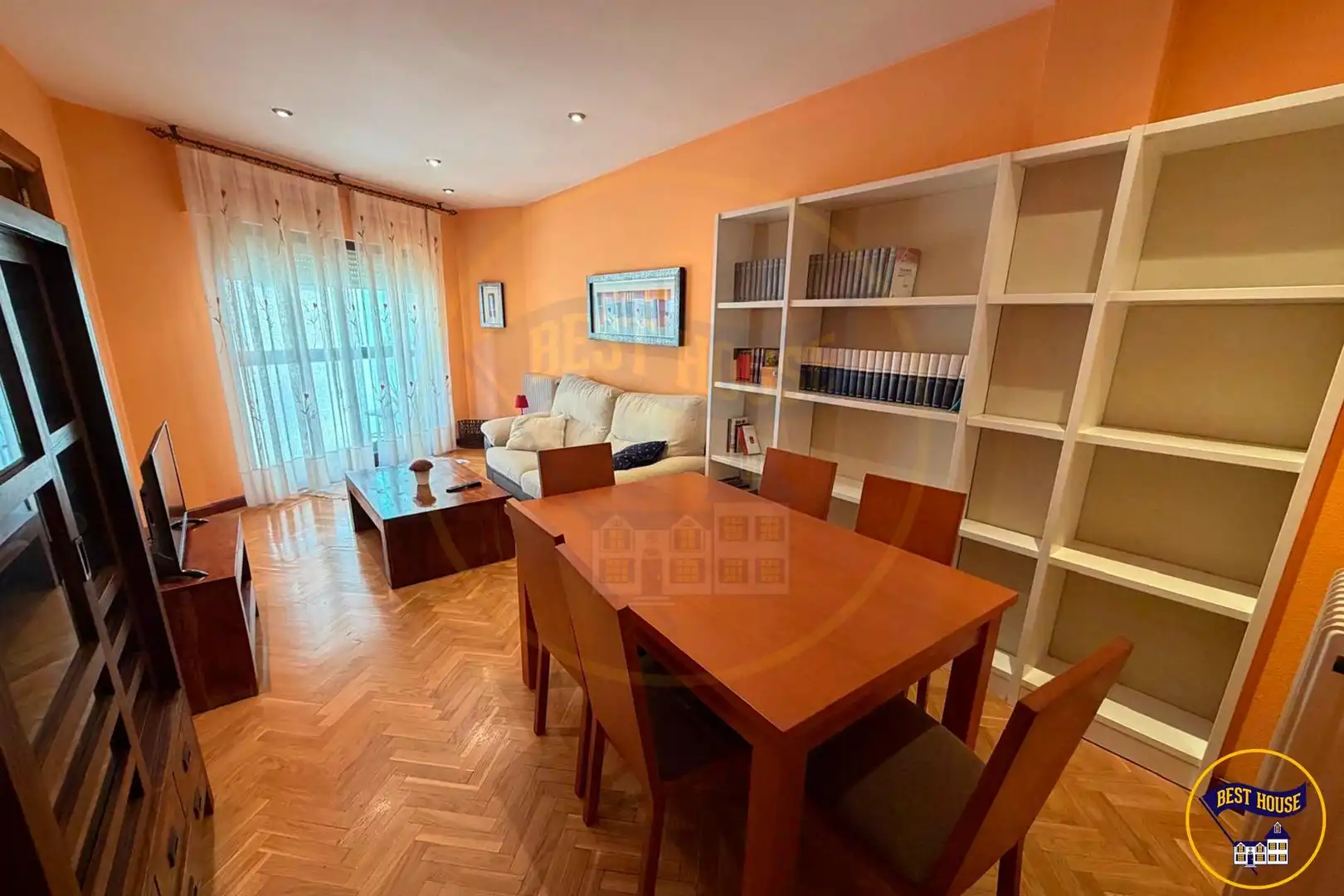 Living room of Flat for rent in Cuenca  with Heating, Furnished and Balcony