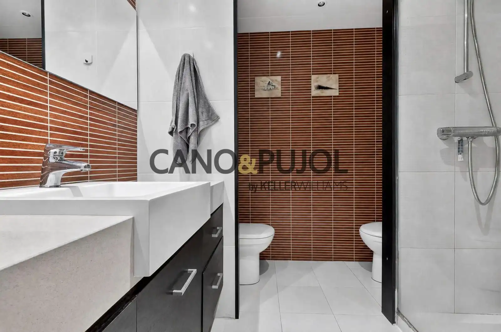 Bany de Pis en venda en Sant Cugat del Vallès amb Aire condicionat, Calefacció i Parquet