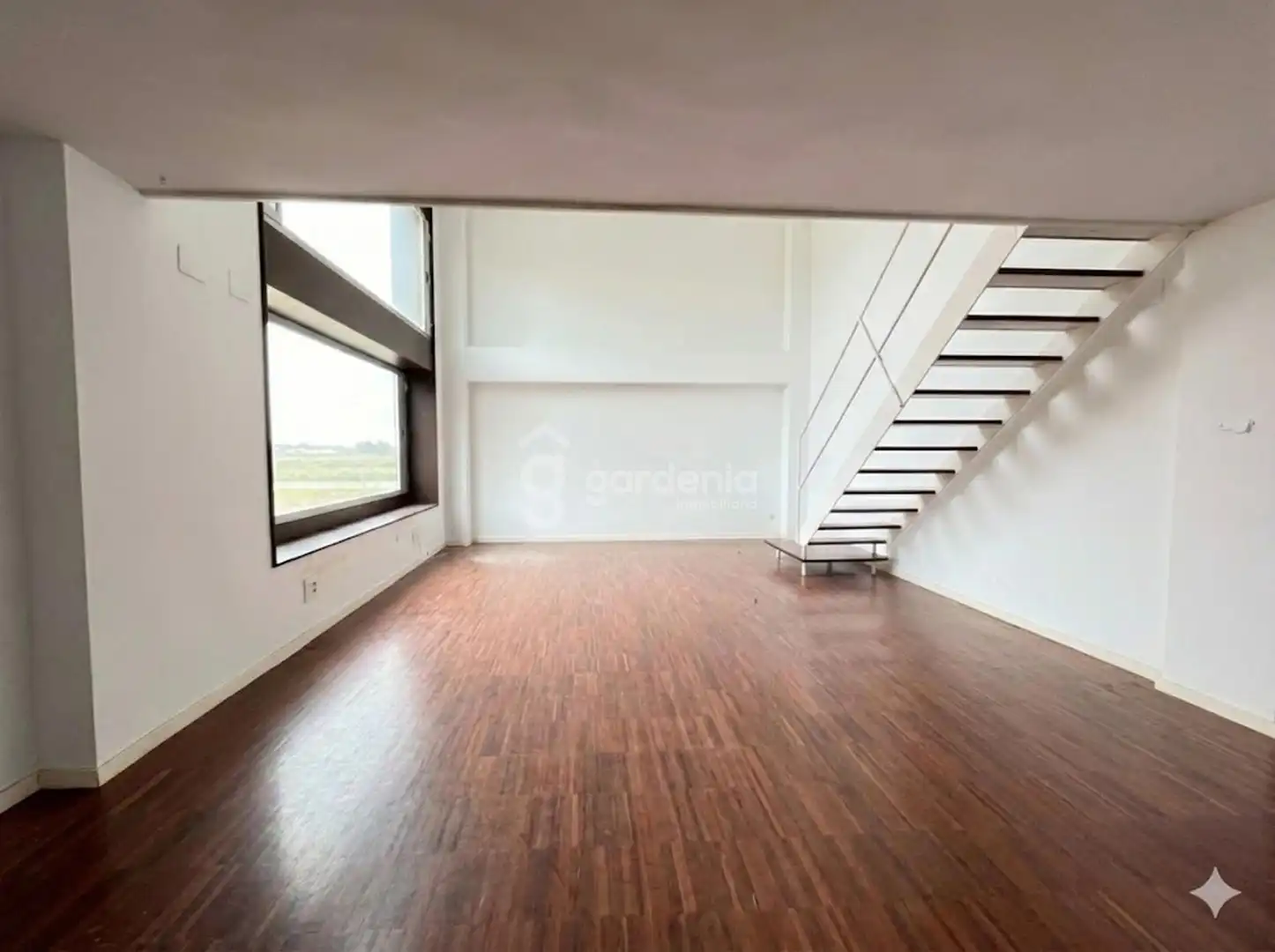 Living room of Flat for rent in Gelves  with Air Conditioner
