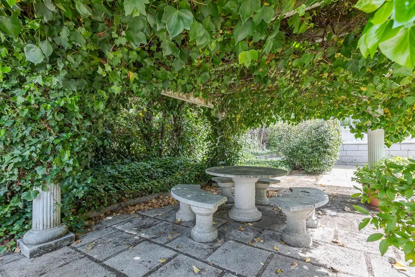 Terraza de Casa o chalet en venta en San Lorenzo de El Escorial con Calefacción, Alarma y Piscina comunitaria