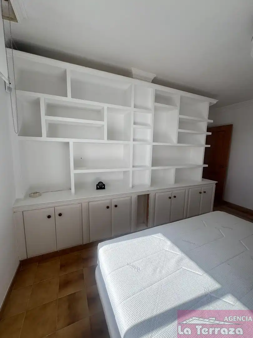 Bedroom of Flat for rent in Estepona  with Community pool