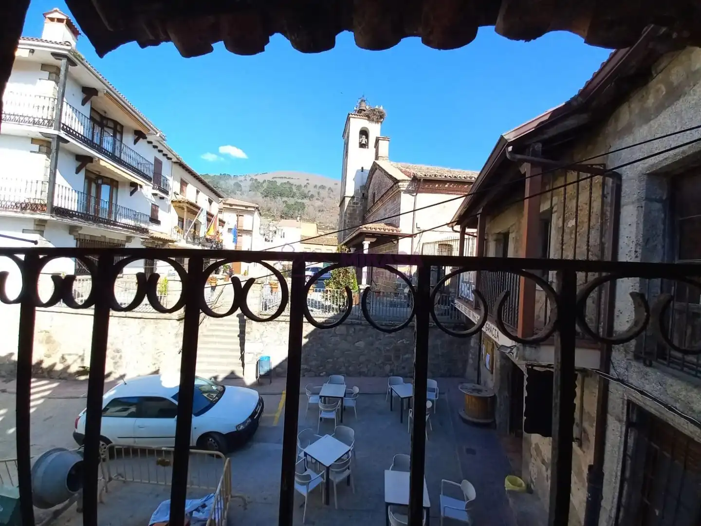 Vista exterior de Casa o chalet en venta en Poyales del Hoyo
