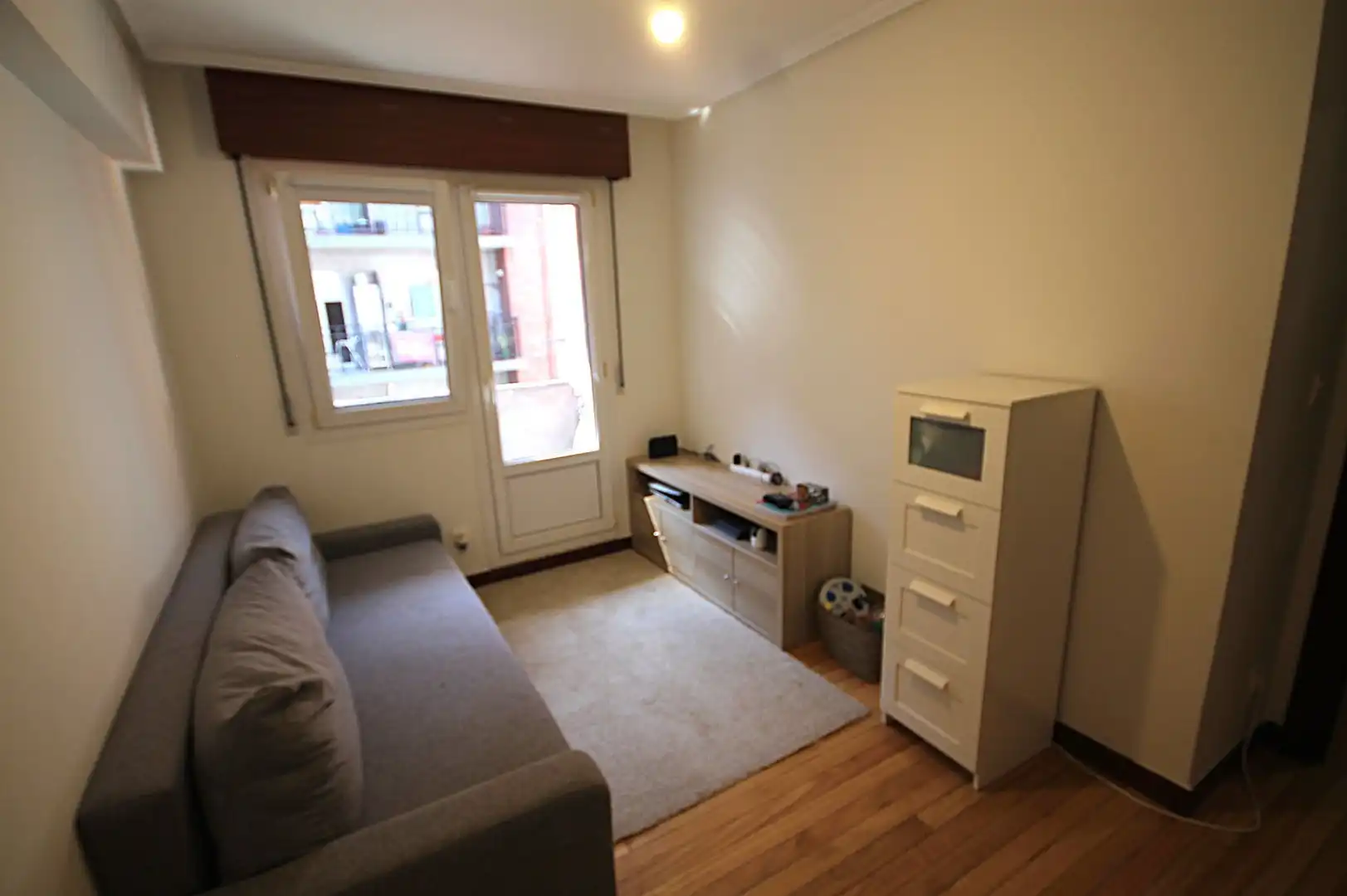 Habitación de Piso en venta en Santurtzi  con Terraza, Trastero y Amueblado