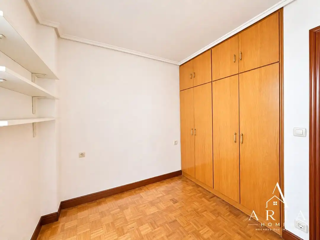 Piso con ascensor en venta en Saratsate Musikariaren Kalea, imagen 37
