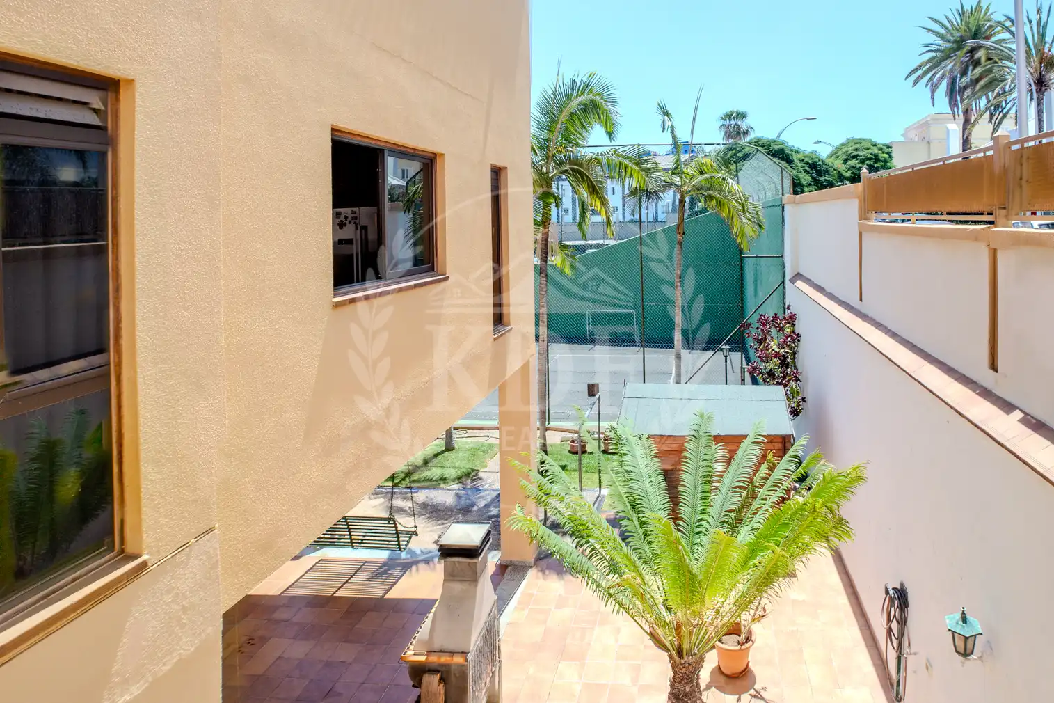 Vista exterior de Casa o xalet en venda en Santa Cruz de Tenerife amb Aire condicionat, Calefacció i Jardí privat