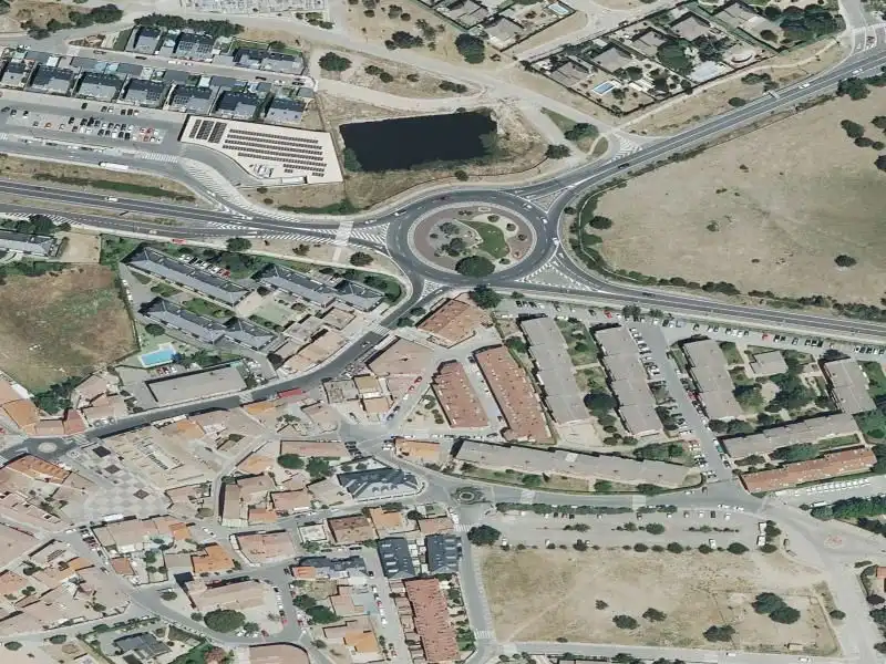 Flat for sale in Avenida de los Canteros, imagen 2