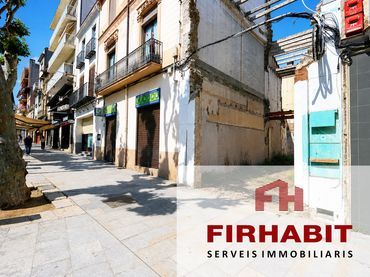Terreny residencial en venda a Centre