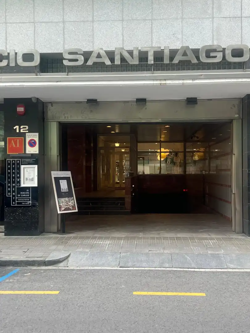Individual en alquiler en Calle LICENCIADO POZA