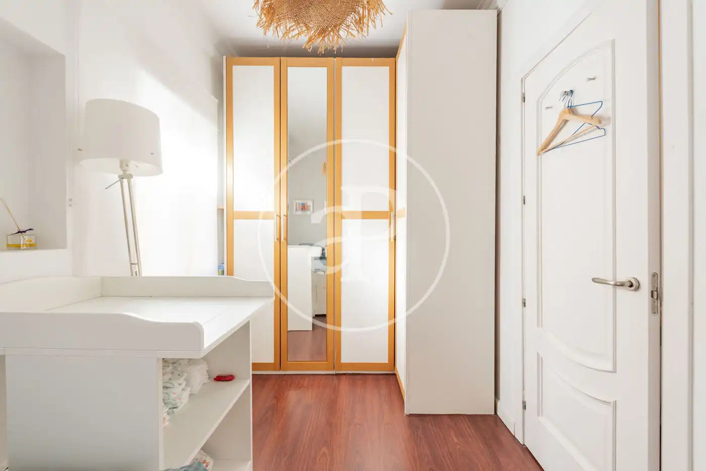Schlafzimmer von Wohnung zur Miete in Madrid mit Klimaanlage, Heizung und Terrasse