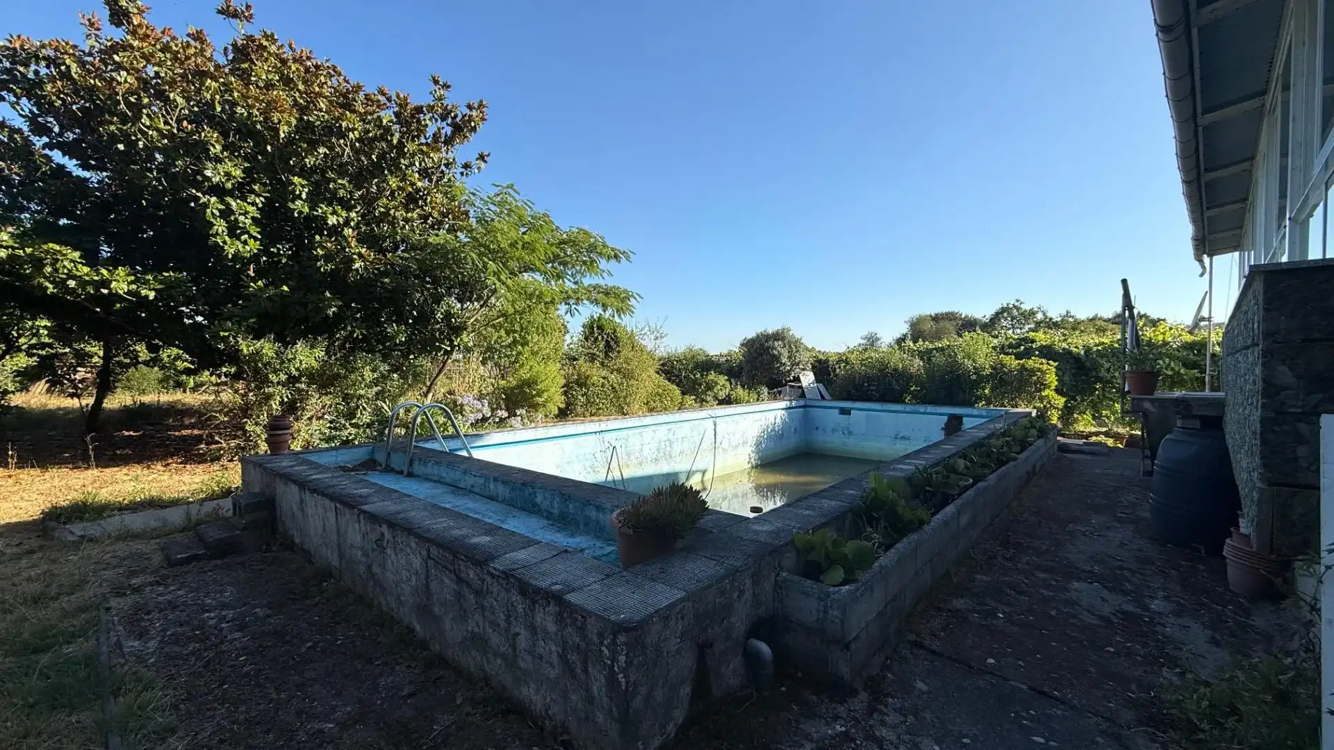 Swimming pool of Houses for sale in Coles  with Heating, Private garden and Swimming Pool