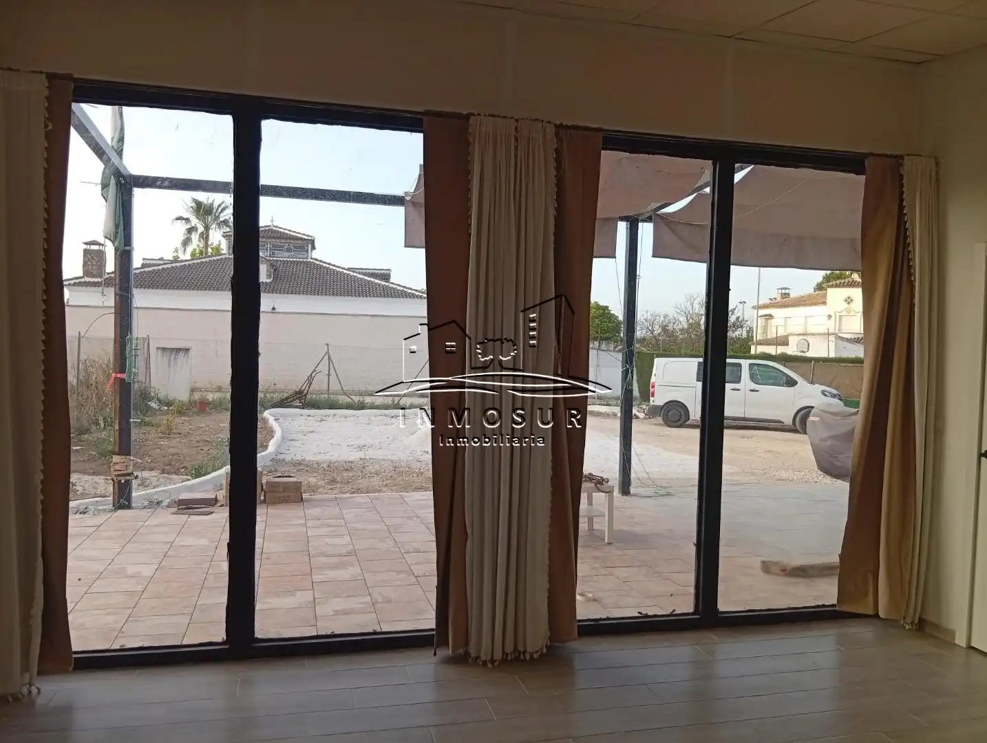 Casa o chalet de alquiler en Lucena con Piscina y Amueblado