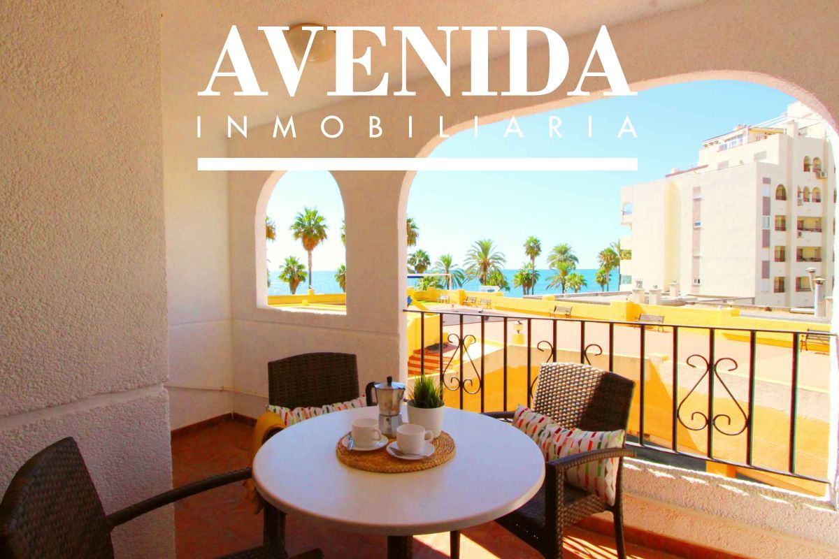 Dormitori de Apartament en venda en Oropesa del Mar / Orpesa amb Aire condicionat, Terrassa i Moblat
