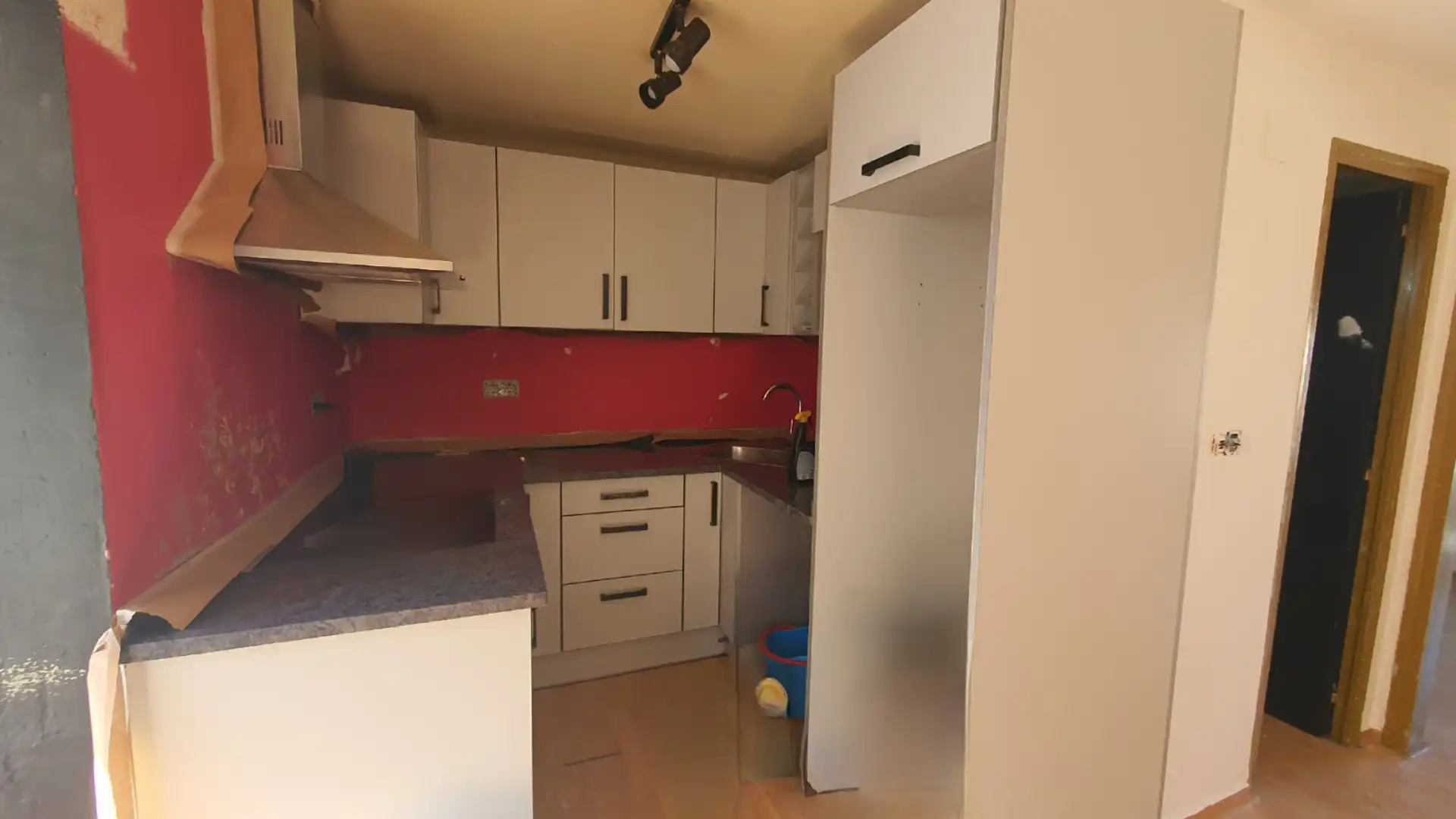 Cuina de Pis en venda en Sant Celoni amb Calefacció i Balcó