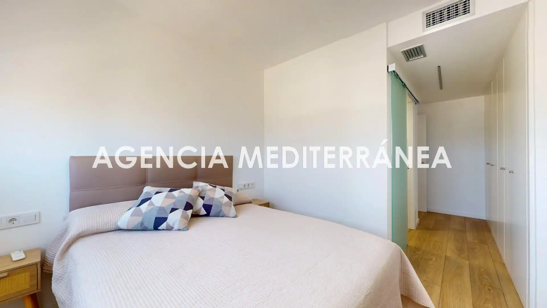 Dormitori de Àtic en venda en La Pobla de Farnals amb Aire condicionat, Calefacció i Terrassa