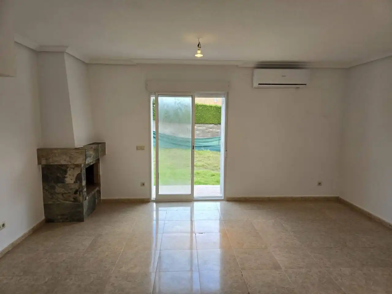 Chalet con jardín en venta en Pioz, imagen 4