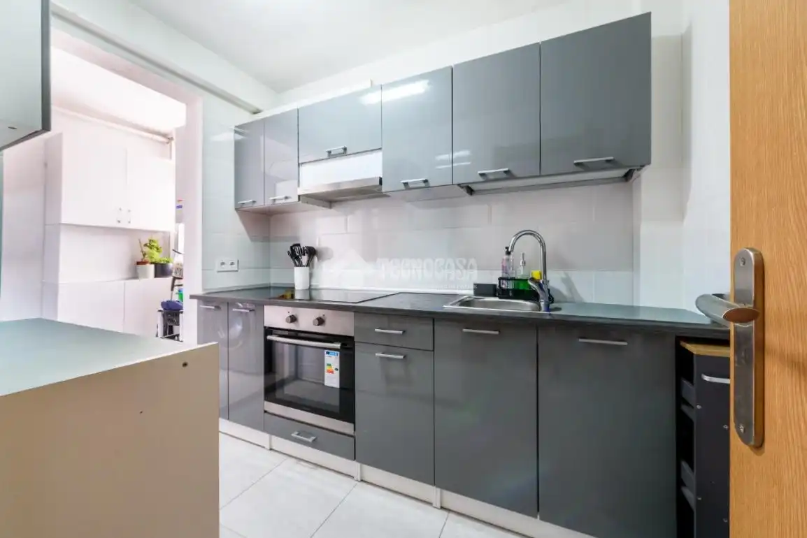 Cocina de Piso en venta en Tarragona con Aire acondicionado
