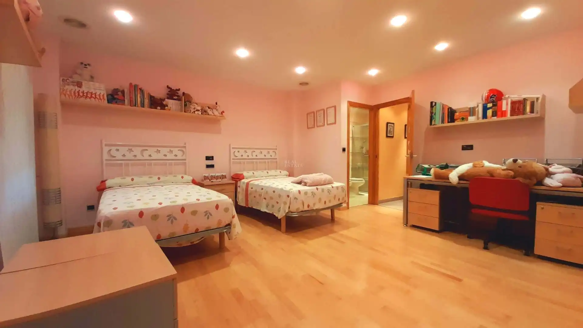Bedroom of Duplexes for sale in Elche / Elx  with Air Conditioner, Heating and Storage room