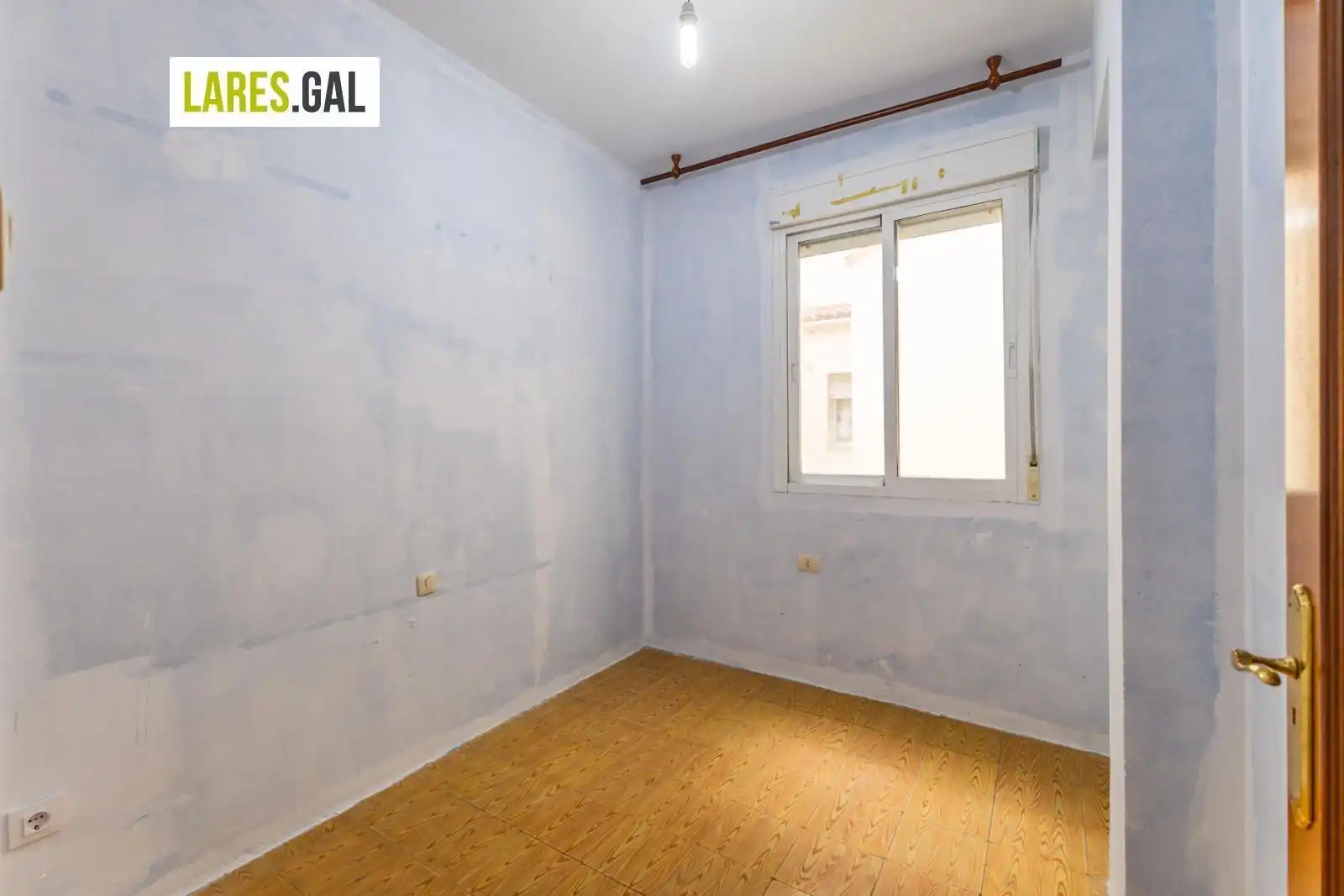 Bedroom of Flat for sale in Cangas 