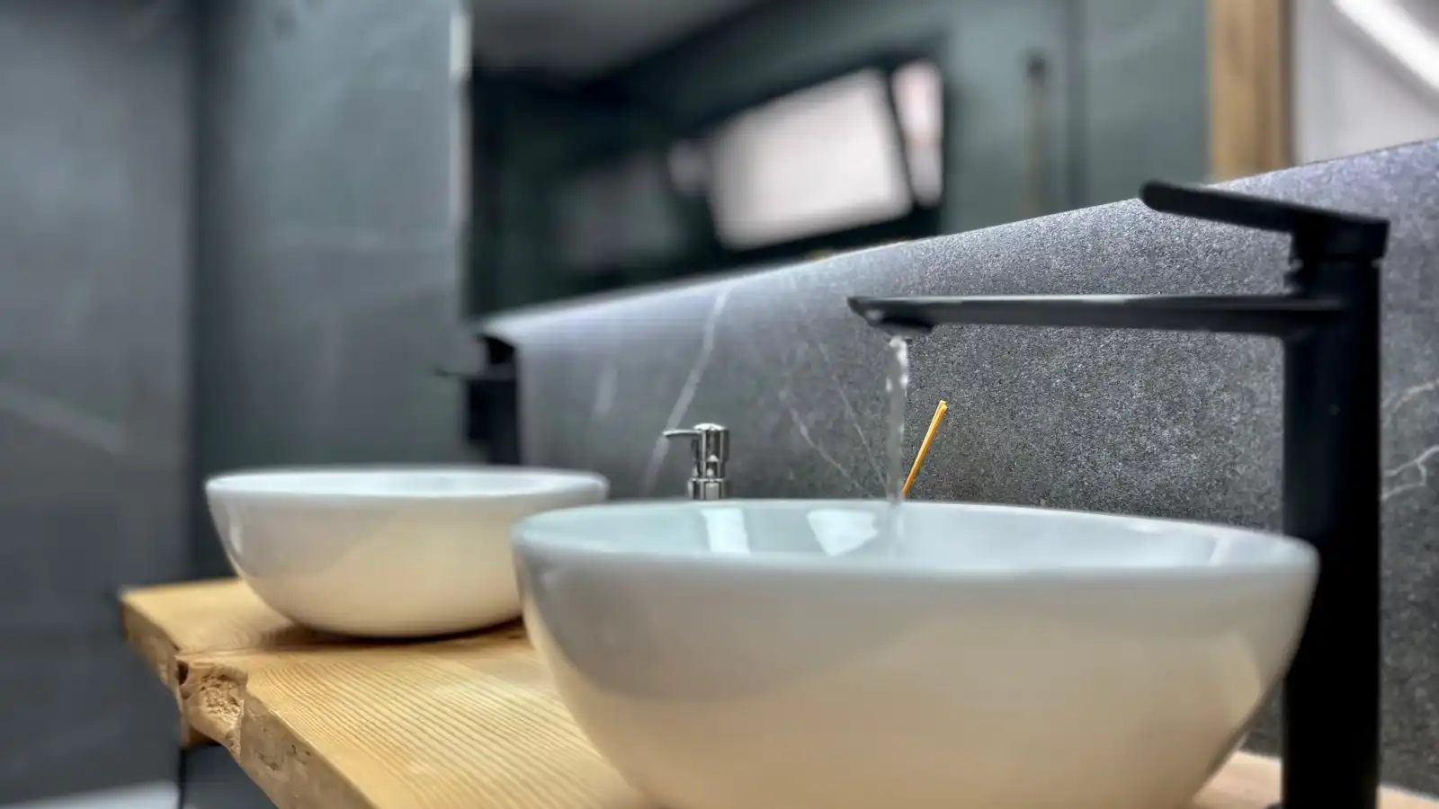 Bany de Pis en venda en Cáceres amb Aire condicionat, Moblat i Forn
