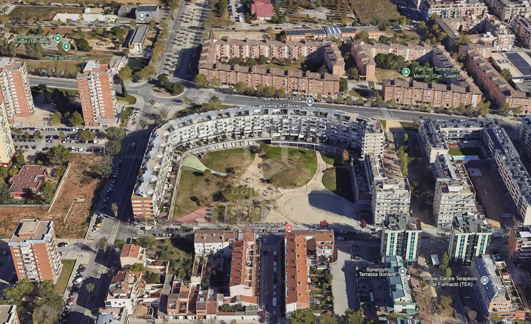 Vista exterior de Local en venta en Terrassa
