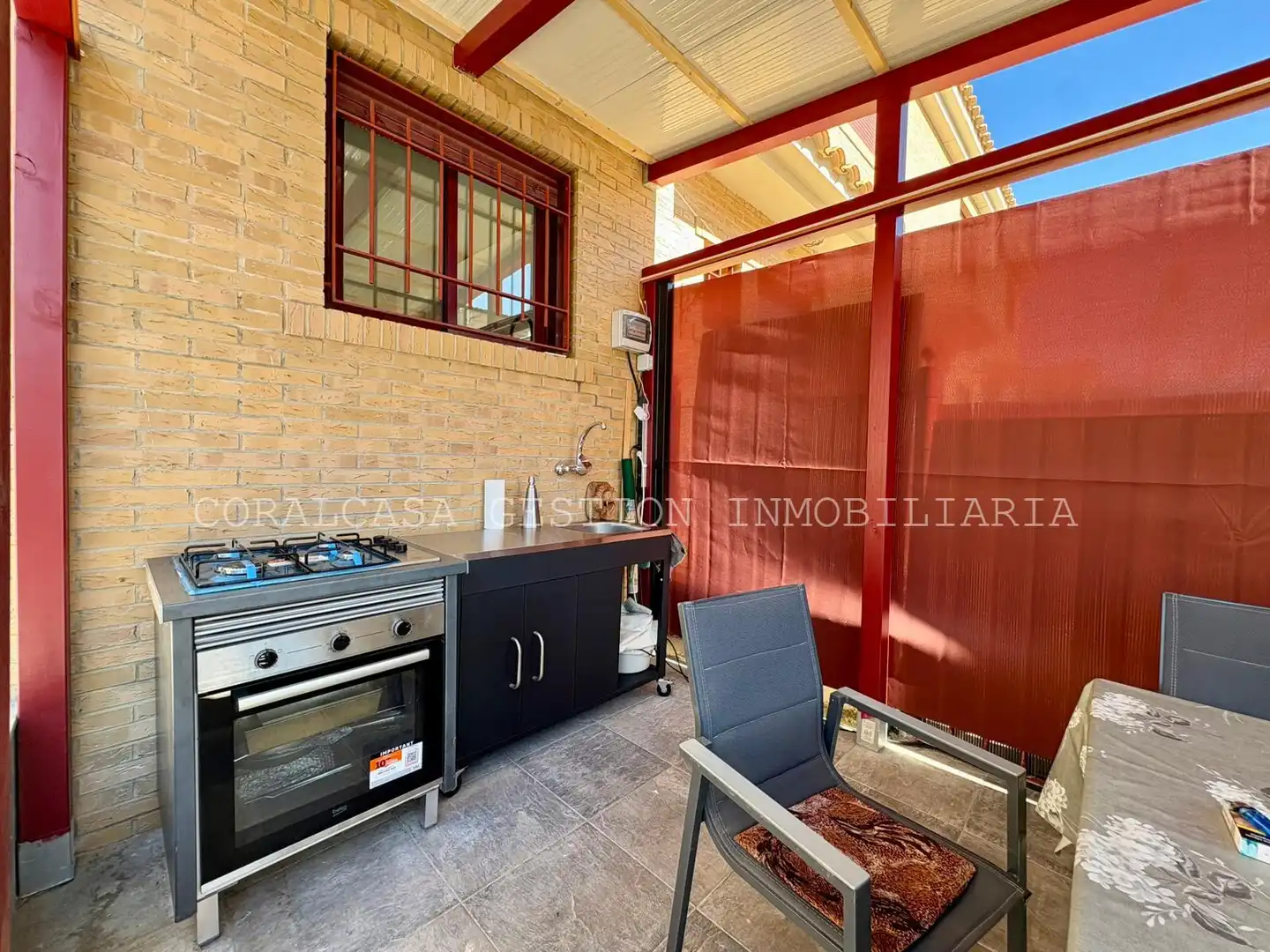 Adossat amb terrassa en venda a Carrer dels Anglesos, imagen 3