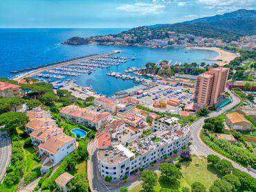 Flat with pool for sale in Volta de l´Ametller