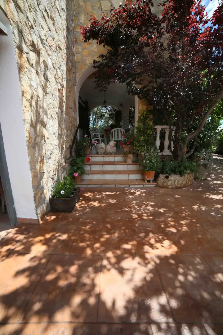 Terrassa de Casa o xalet en venda en Castellón de la Plana / Castelló de la Plana amb Aire condicionat, Jardí privat i Terrassa