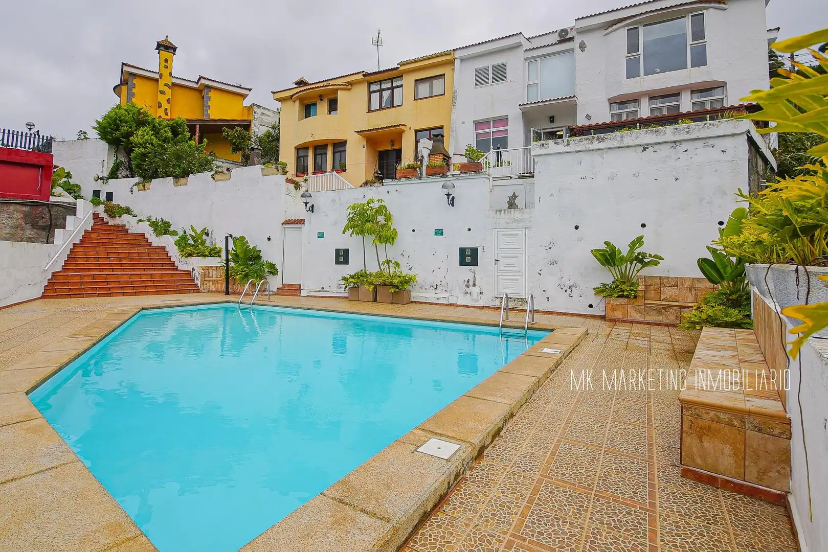 Piscina de Casa adosada en venda en Santa Brígida amb Aire condicionat, Parquet i Terrassa