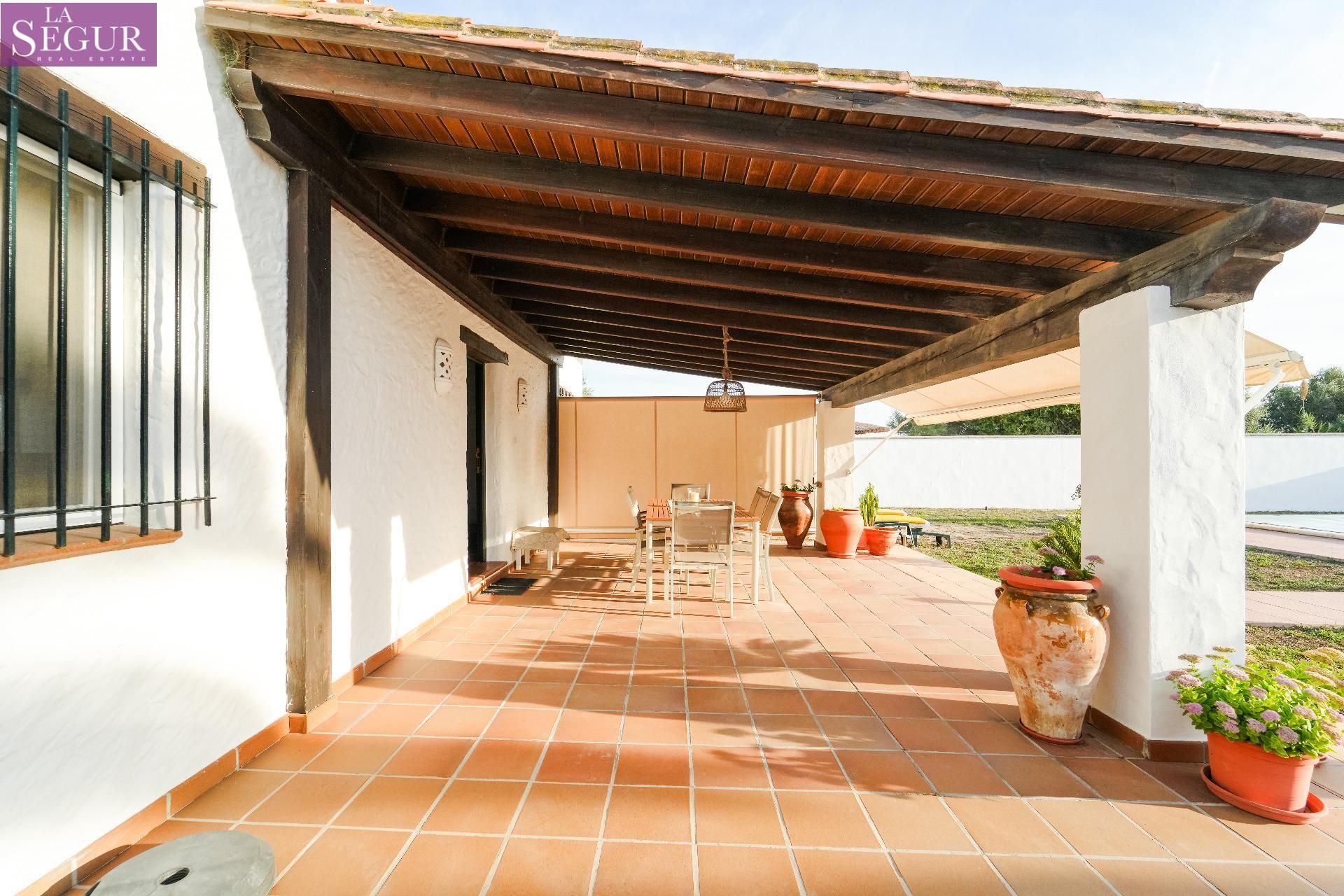 Terraza de Casa o chalet en venta en Vejer de la Frontera con Jardín privado, Terraza y Piscina