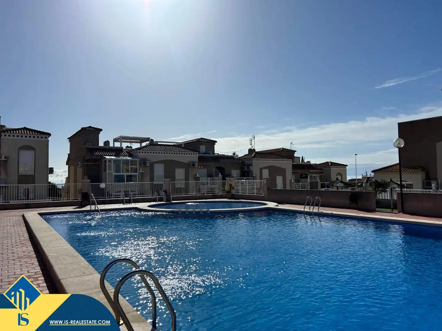 Bungalow amb piscina en venda a Nueva Torrevieja - Aguas Nuevas, imagen 17