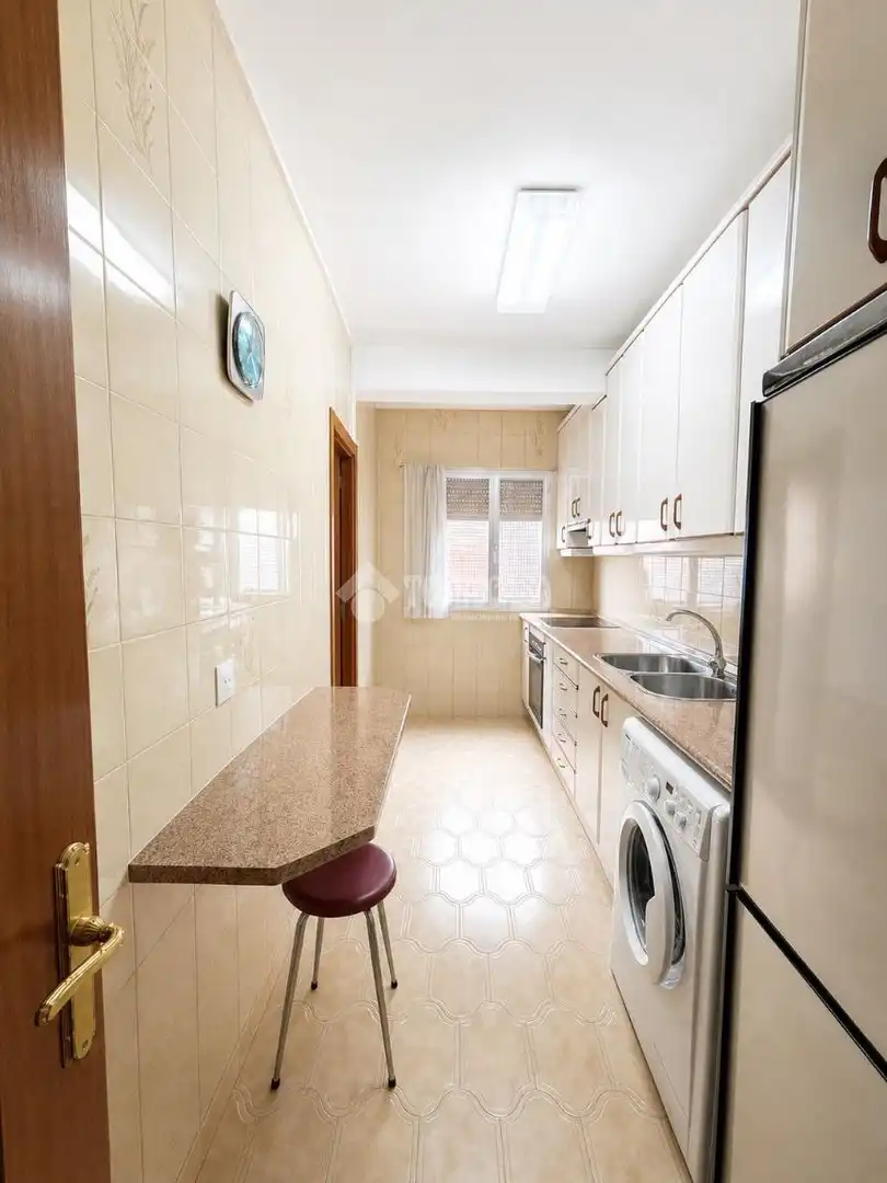 Kitchen of Flat for sale in Madrid  with Air Conditioner, Heating and Balcony