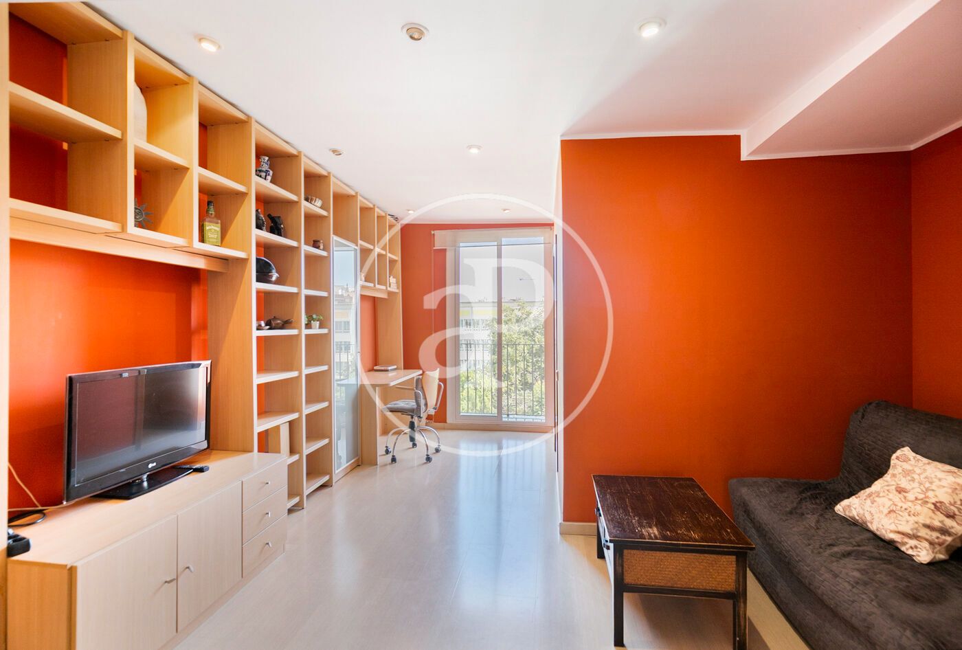 Flat for sale in  Barcelona Capital  with Air Conditioner, Heating and Furnished