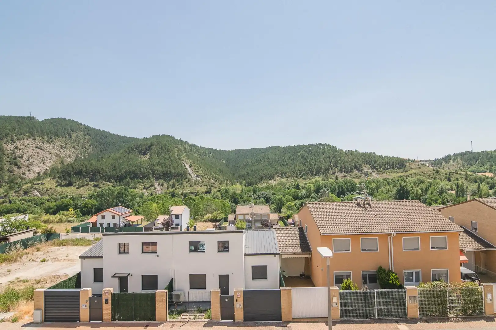 Vista exterior de Pis en venda en Aoiz / Agoitz amb Calefacció, Parquet i Traster