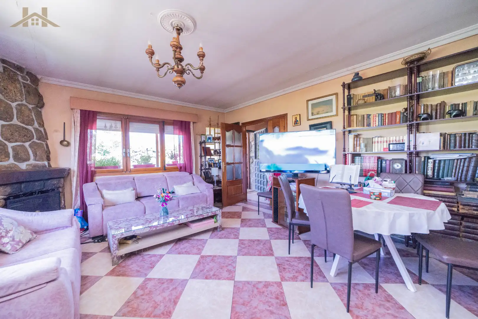 Sala de estar de Casa o chalet en venta en Valdemorillo con Calefacción, Jardín privado y Terraza