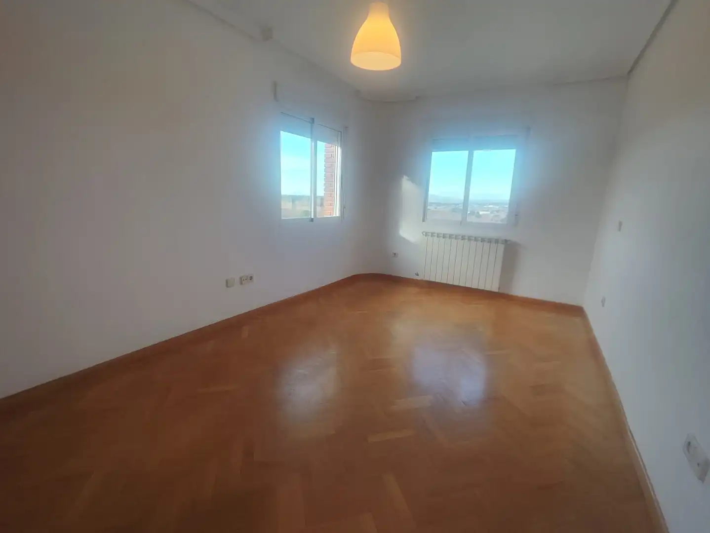 Schlafzimmer von Haus oder Chalet zum Verkauf in Villanueva de Perales mit Klimaanlage, Heizung und Privatgarten