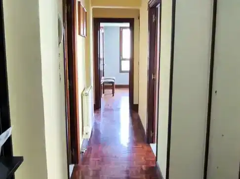 Piso en venta en Uribarri