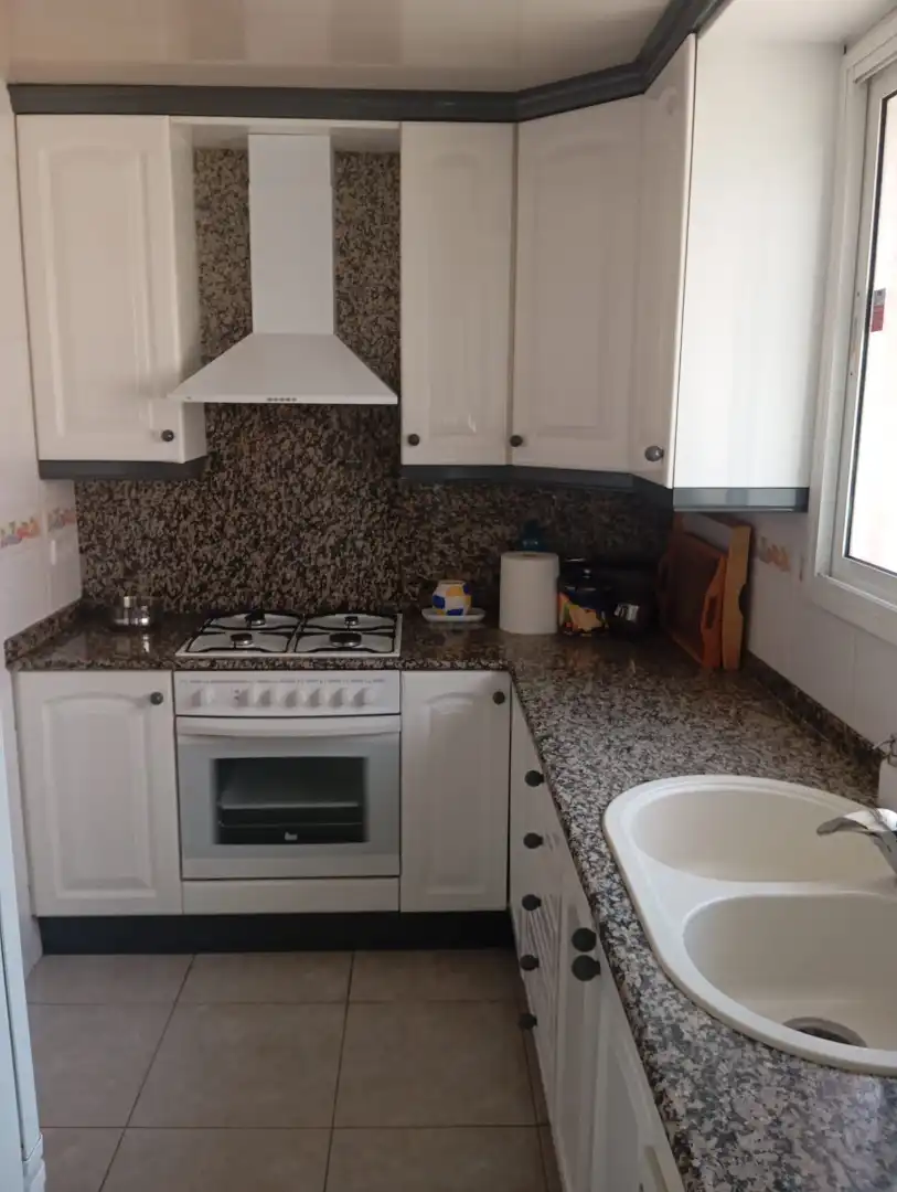 Cuina de Pis en venda en Terrassa amb Calefacció, Parquet i Moblat