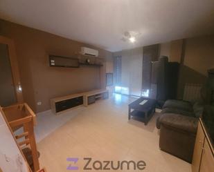 Sala d'estar de Pis de lloguer en  Zaragoza Capital amb Aire condicionat, Calefacció i Terrassa