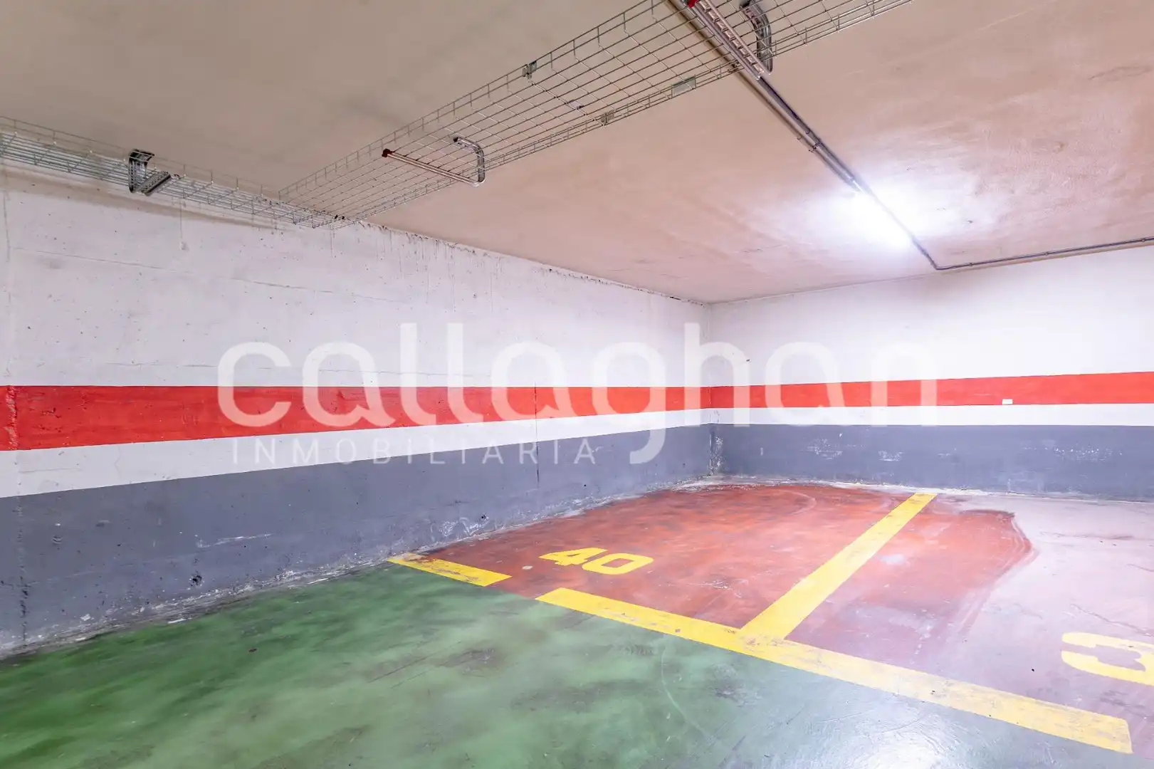 Parking de Piso en venta en Valencia con Aire acondicionado, Calefacción y Terraza