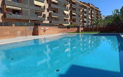 Piscina de Pis en venda en Sant Feliu de Llobregat amb Calefacció, Terrassa i Piscina comunitària