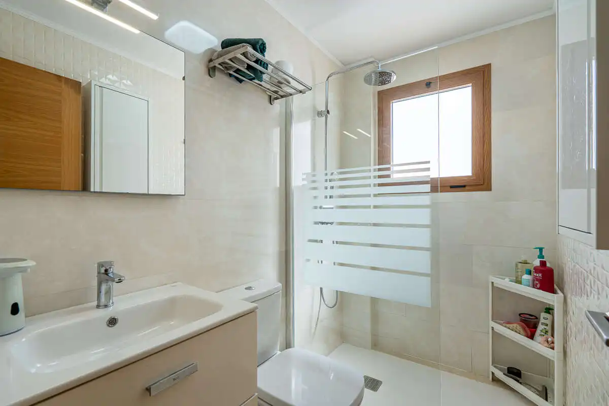 Bathroom of Duplexes for sale in Teguise
