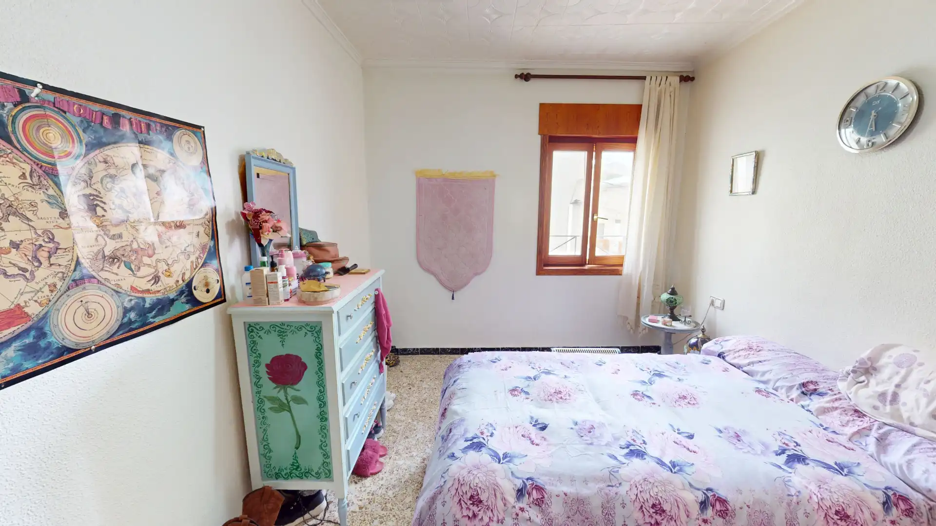 Dormitori de Casa adosada en venda en Caudete