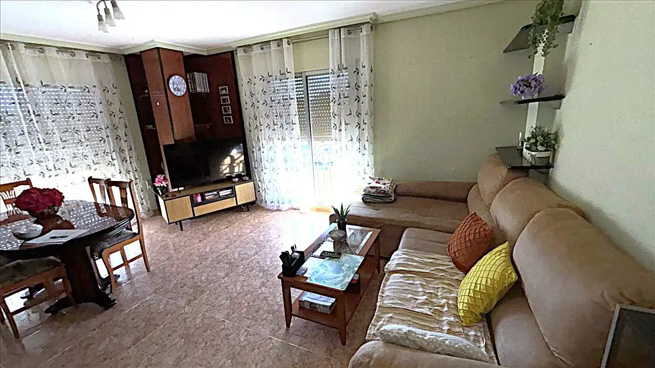 Sala d'estar de Pis en venda en Vinaròs amb Balcó i Alarma