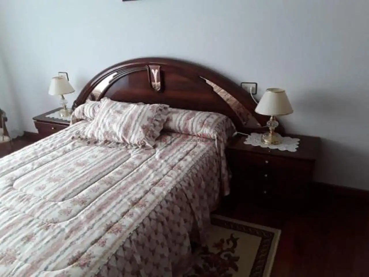 Habitación de Piso en venta en Maceda con Calefacción, Parquet y Amueblado